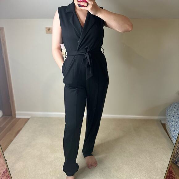VENUS Black Wrap-Style Jumpsuit with Tapered Legs - Picture 2 of 8